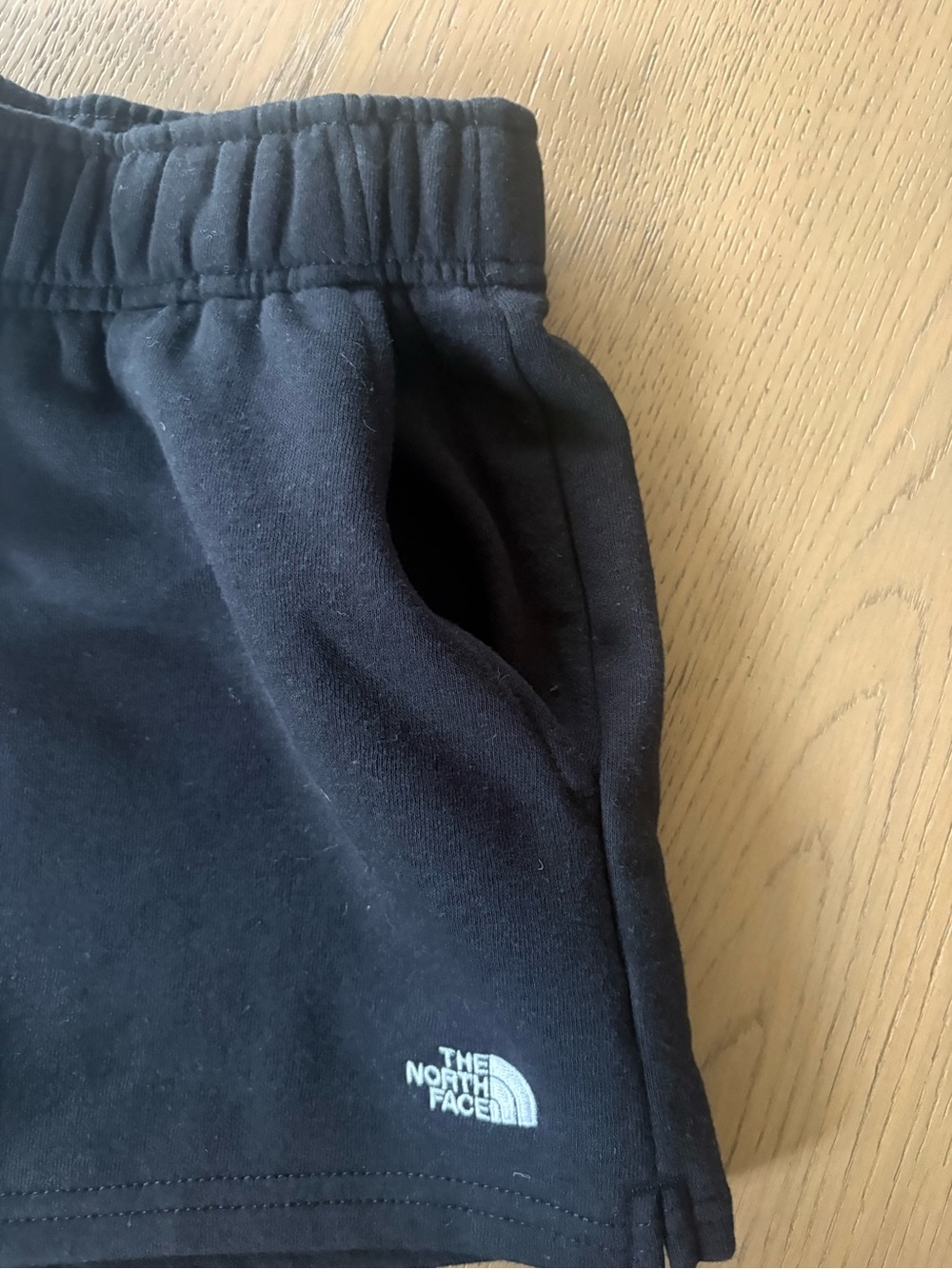 NWT The North Face Half Dome Shorts Women’s XS Black Cotton Fleece Pockets - Picture 5 of 5